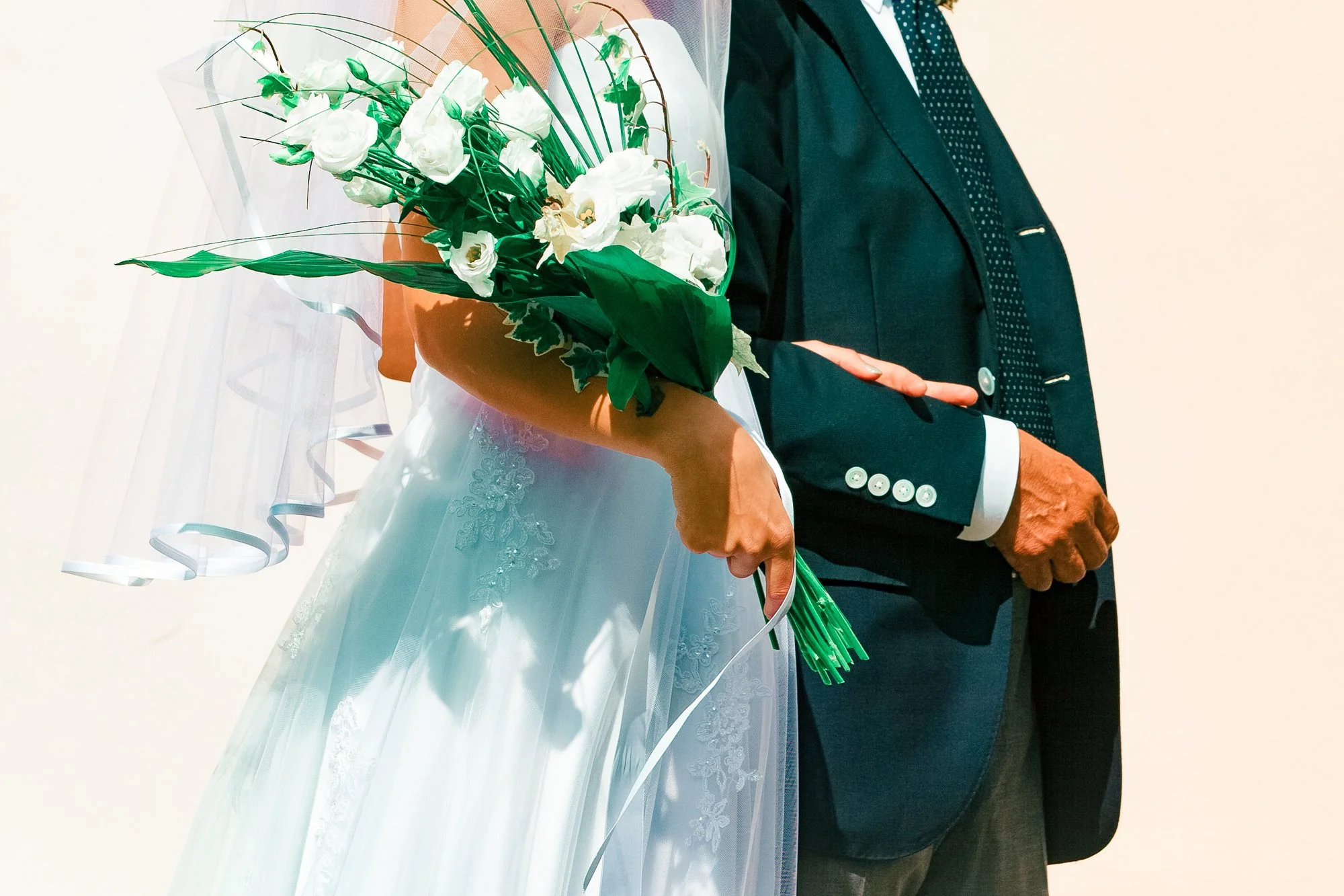 Greta & Luca 💍 – The Bride Arrives