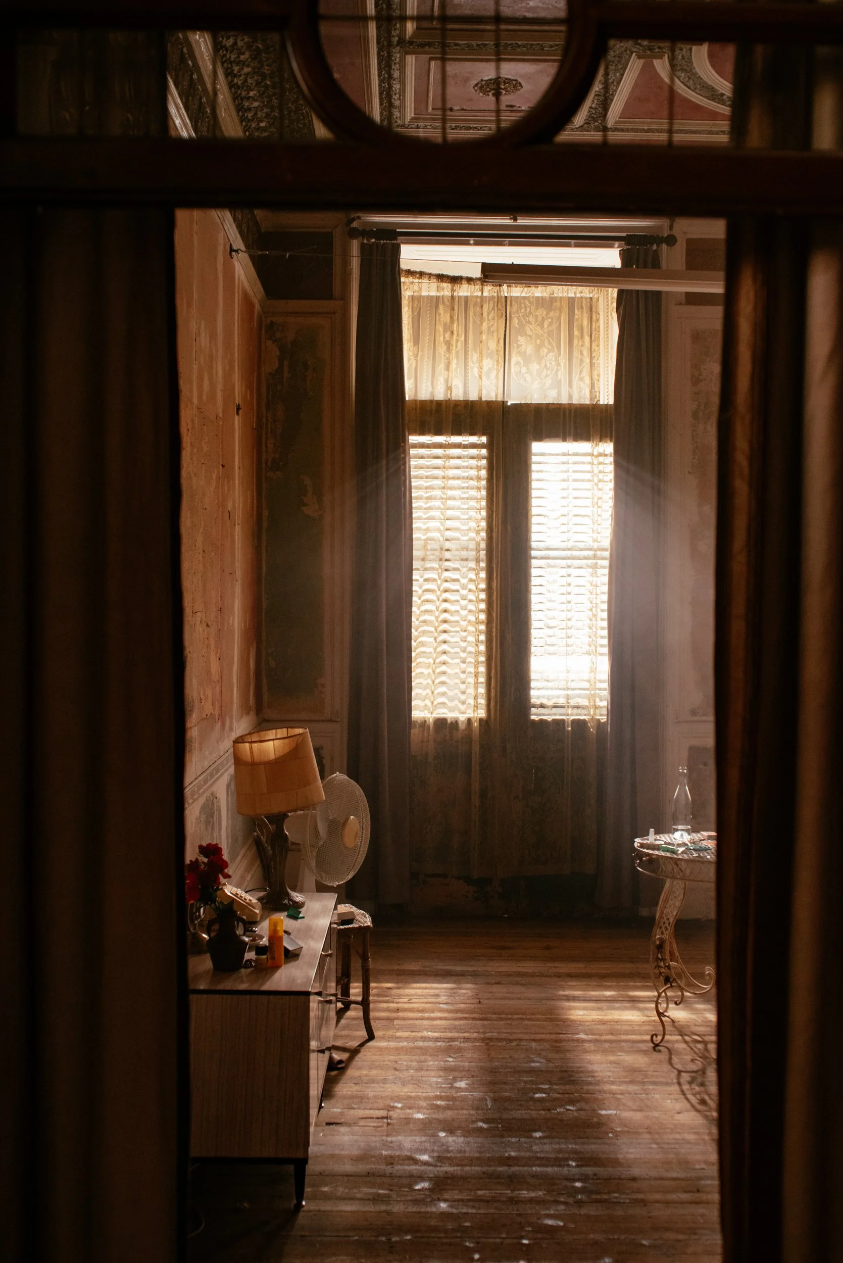 Wildfire Unit Stills The Set - Tancred Newbury - LR-31.JPG