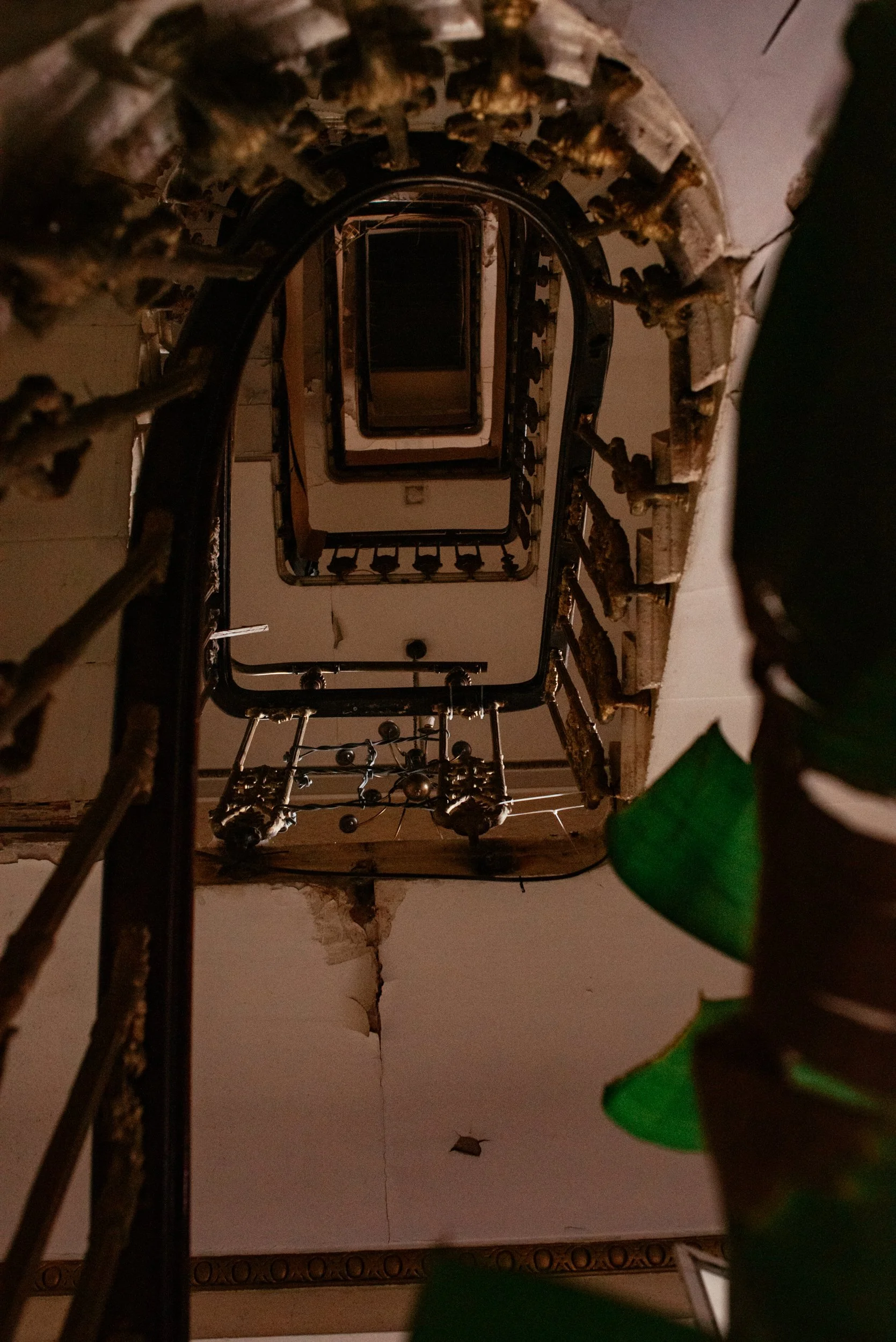 Wildfire Unit Stills The Set - Tancred Newbury - LR-33.JPG