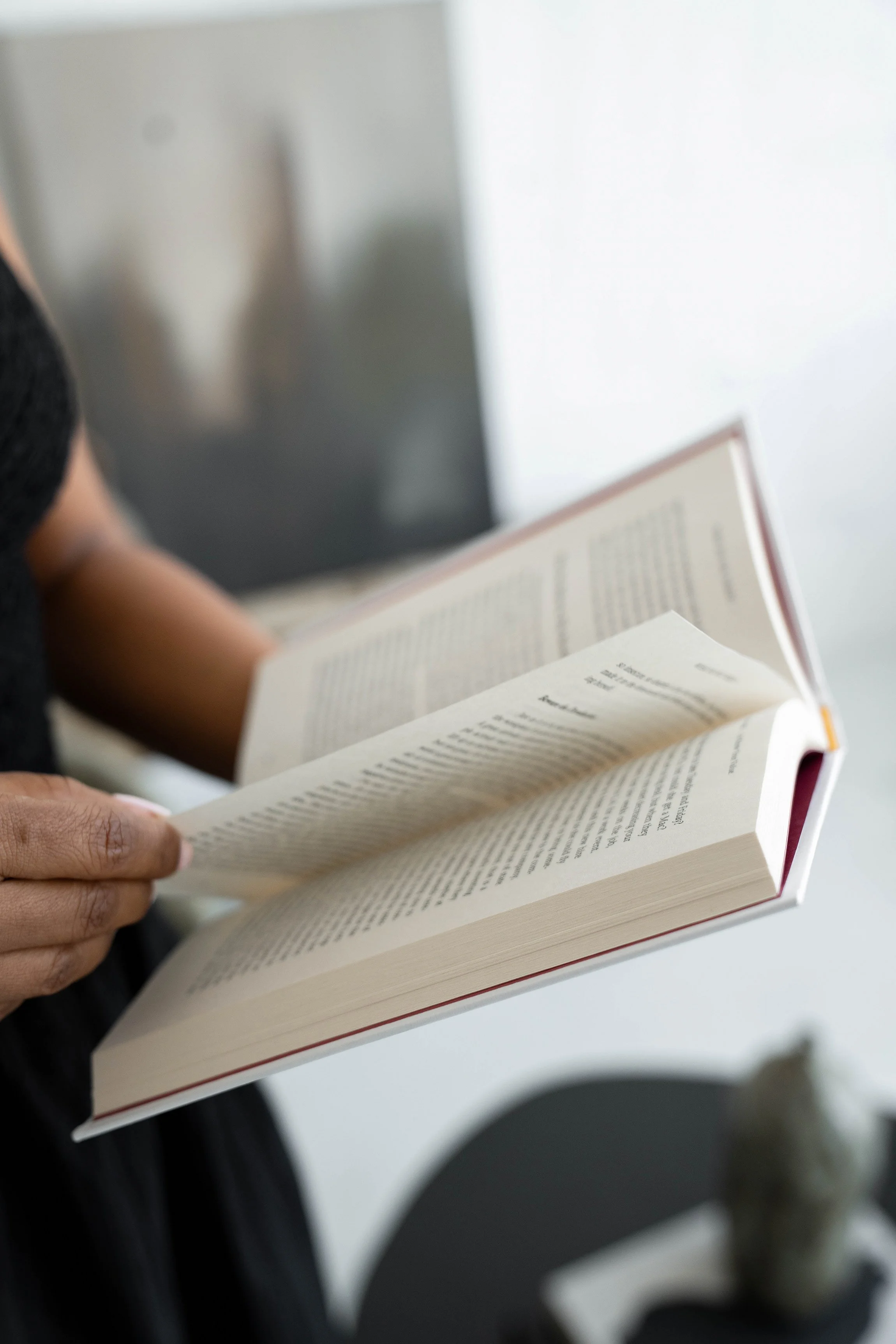 Reading for Pleasure Is Rebellion: Here's Why It Makes You Dangerous