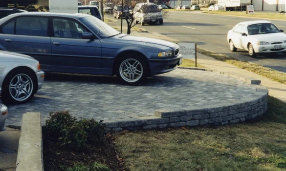 BMW_car.jpg