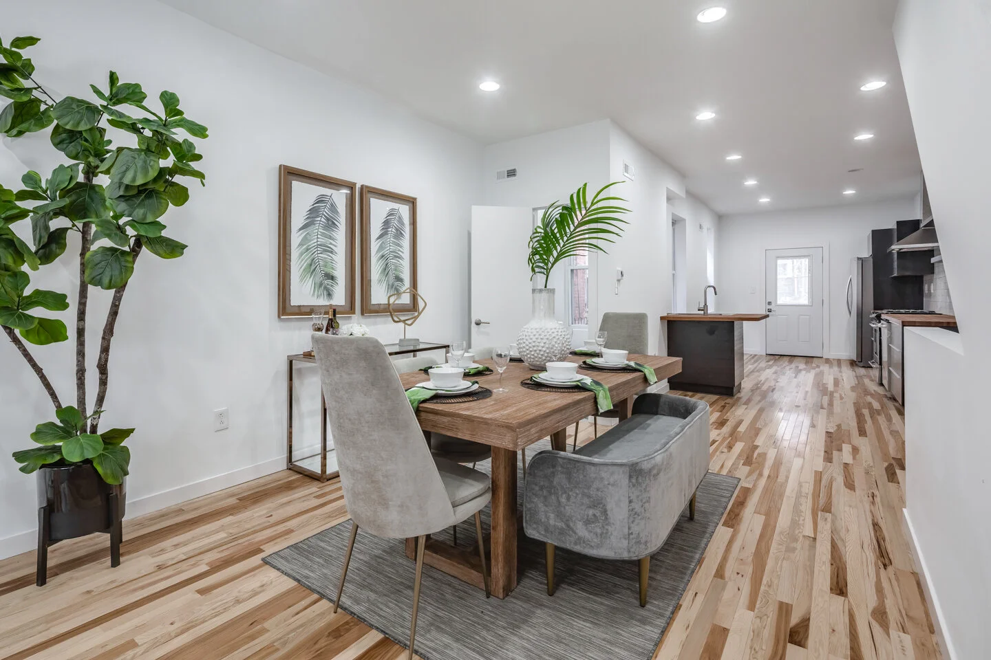 5451 Webster St-MLS-5.jpg