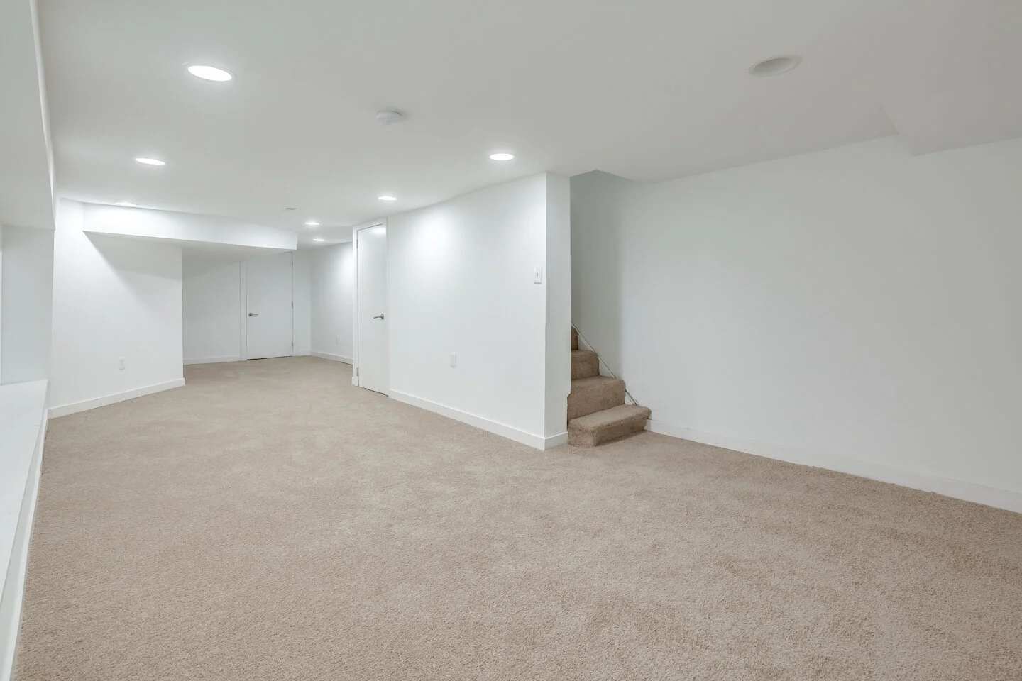 5451 Webster St-MLS-15.jpg