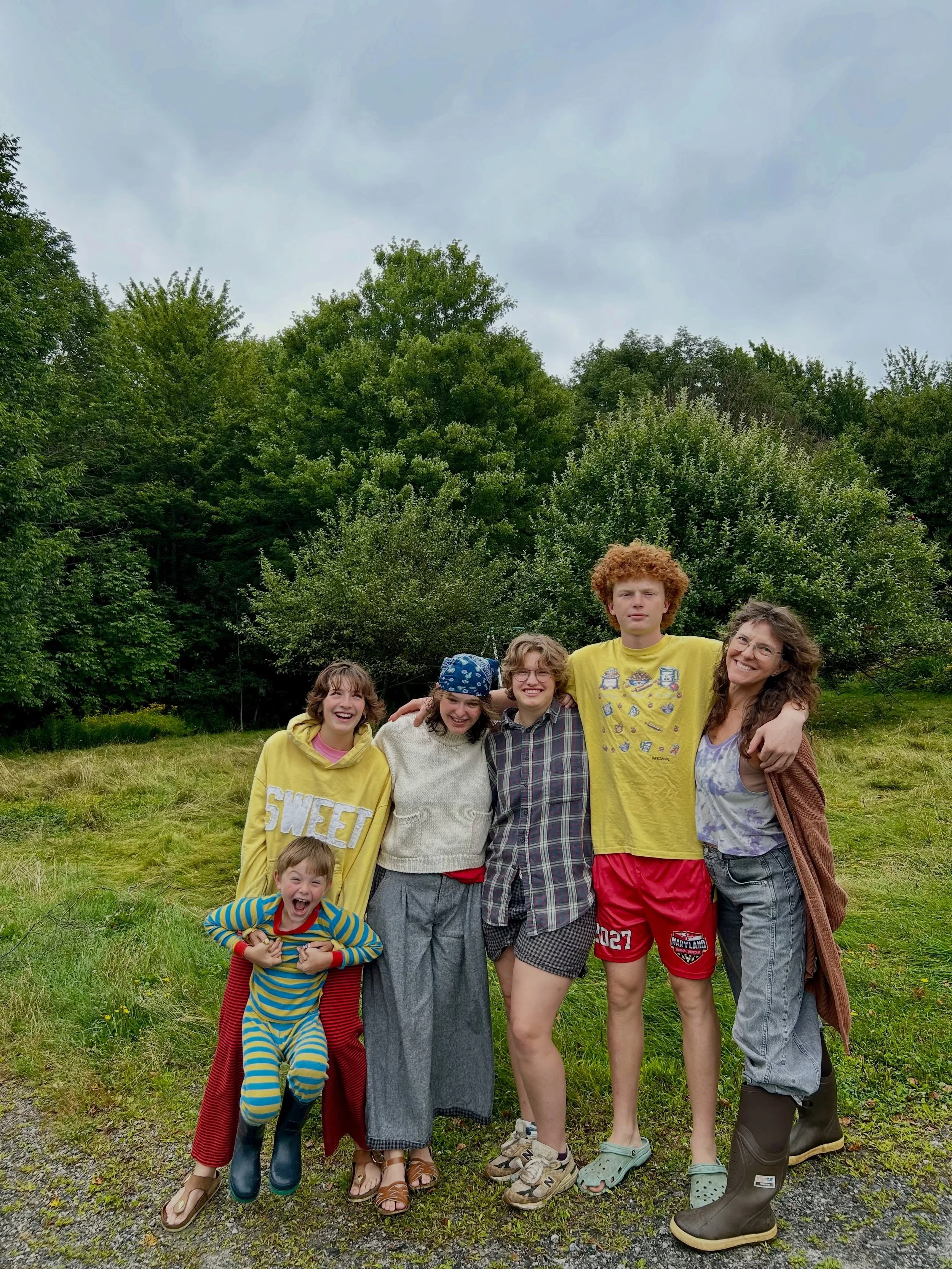 Summer of Love. 

Or, Katie's Kokomo Summer.

(Yesterday + Today)

I always wanted 5 kids and this summer I've had them. 

I've also wanted to tend sheep for most of my adult life and now these silly girls are here, patiently figuring it out along wi