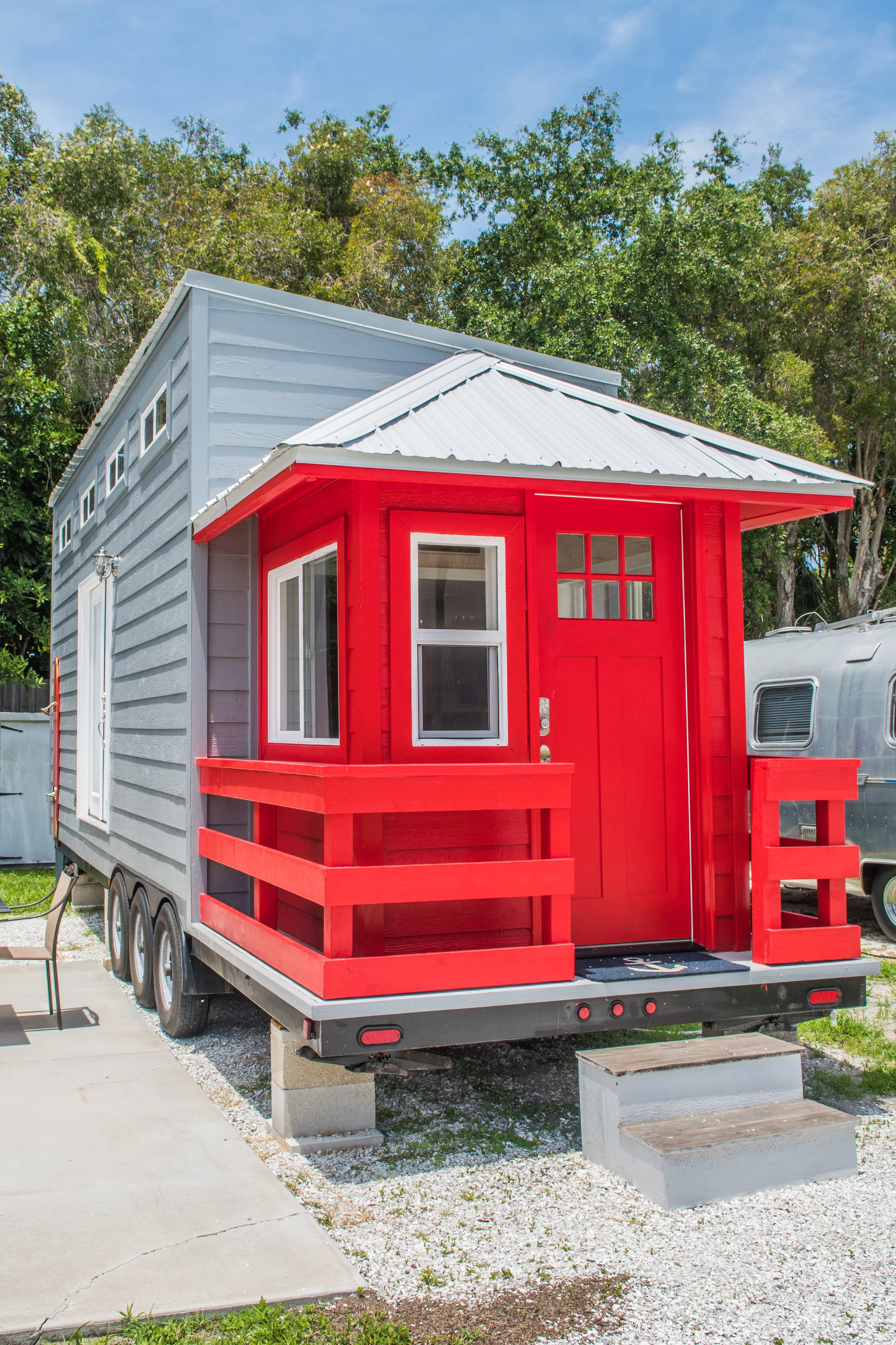 TinyHomes-siesta-julyredcrop-7156.jpg
