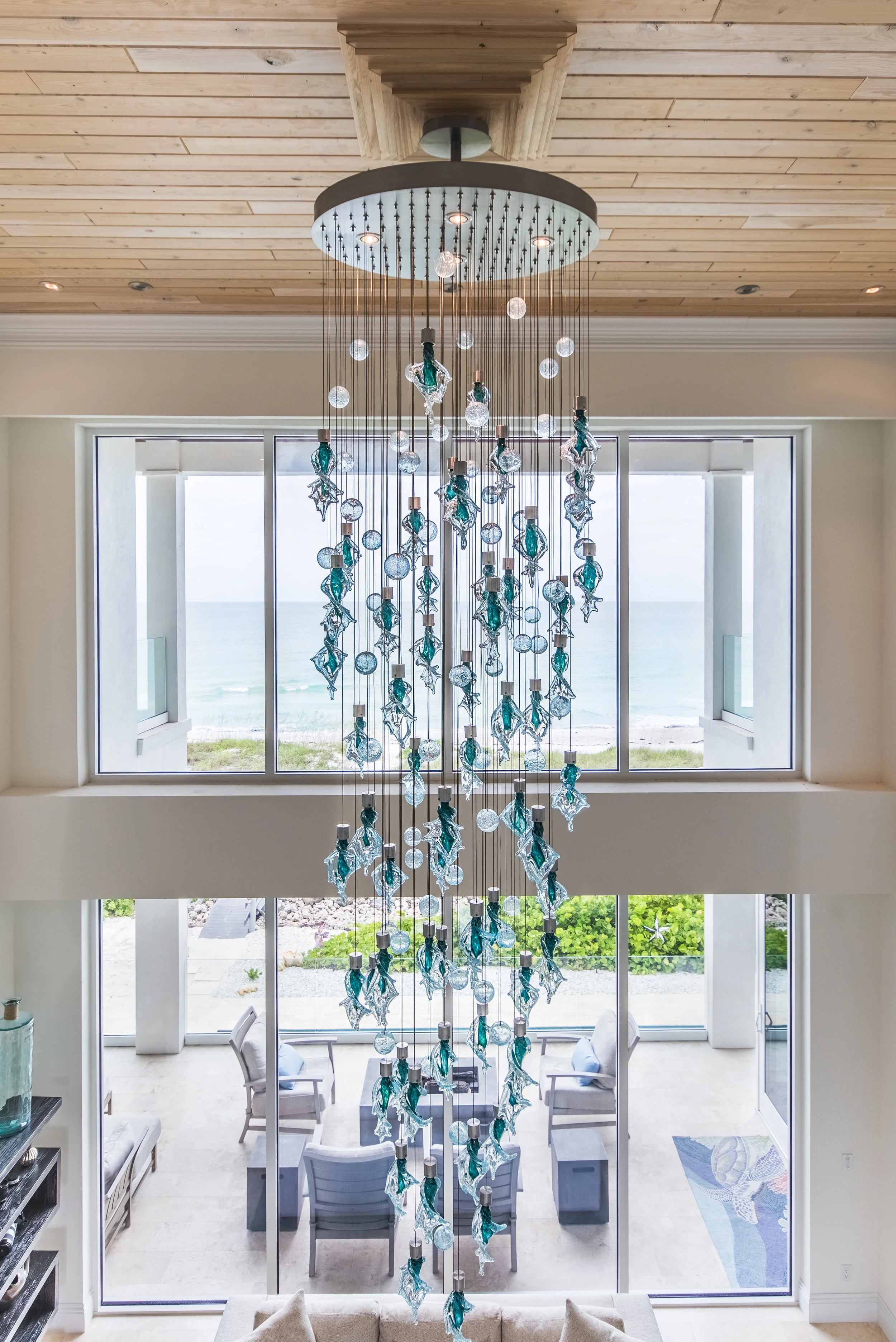 DavidW-GlassChandPortrait1.jpg