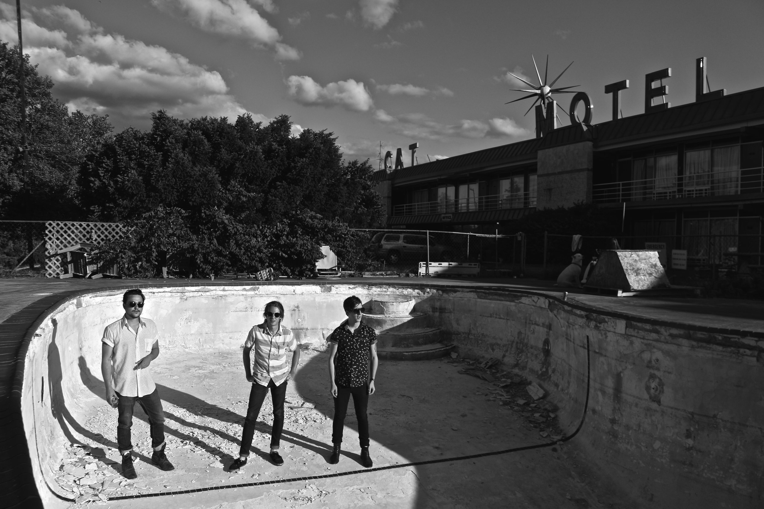  The Jive Hounds at the Catalina Motel, Lexington, KY. 