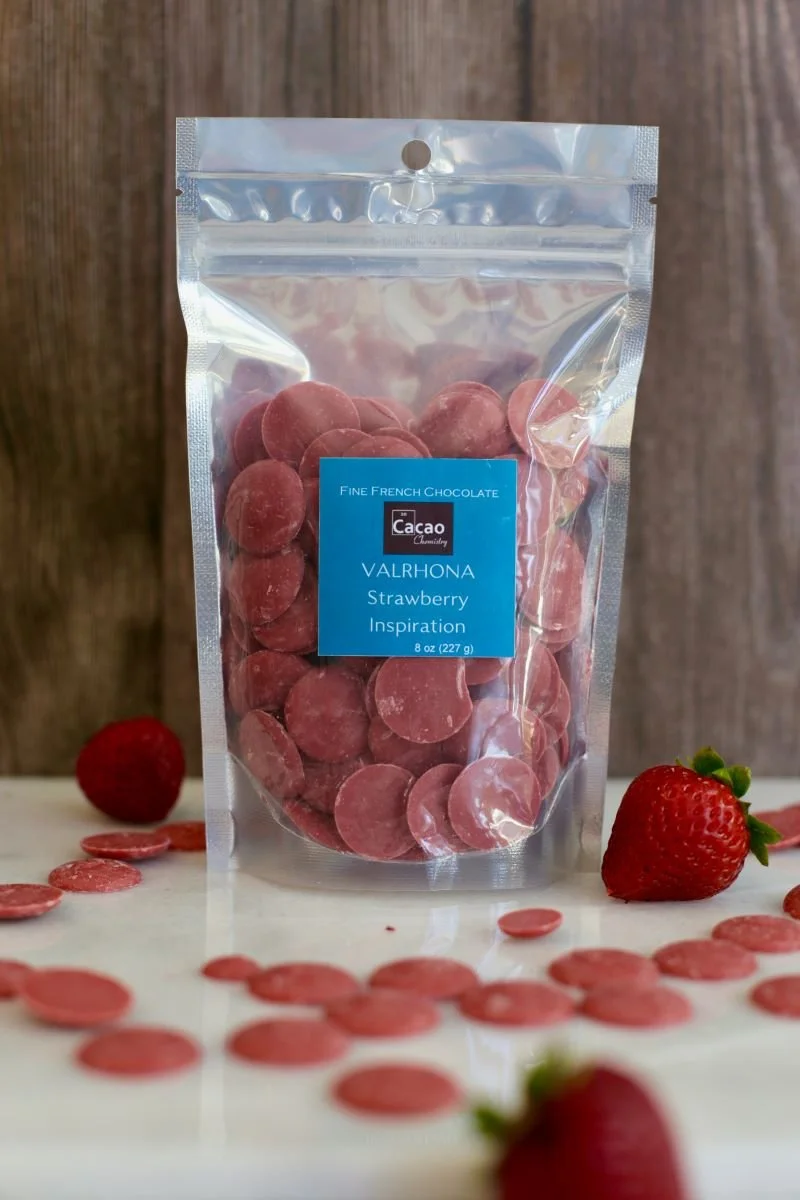 valrhona inspiration strawberry chocolate 2 oz.jpg