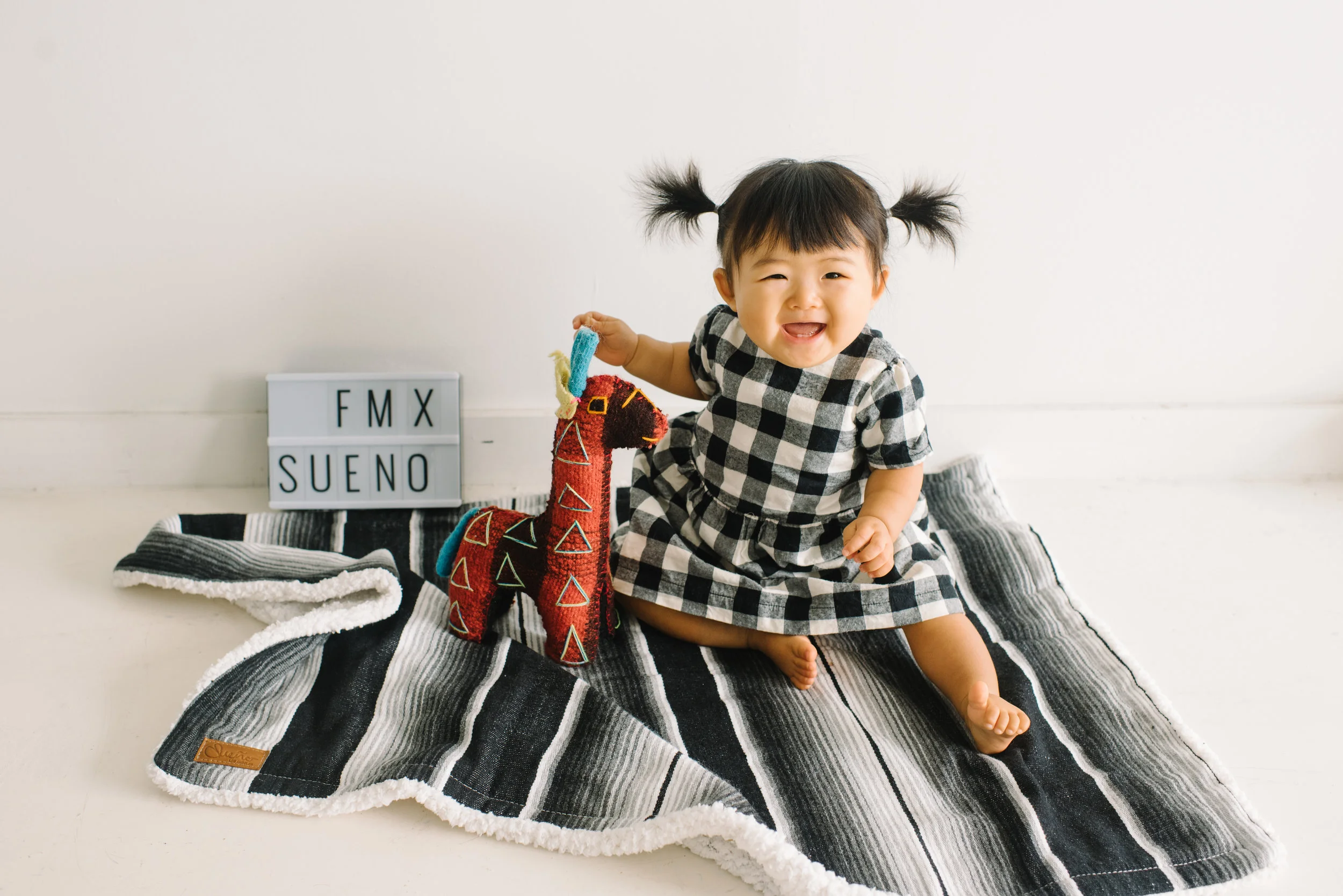 HowlAndRosePhoto-FMxSueno_HiRes-62.jpg