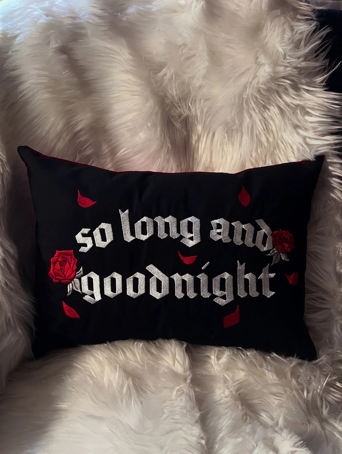 I&rsquo;ve circled my way back to making pillows 😍
I LOVE the way these designs I created have come out in pillow form. I also added zippers, so these covers are easily washable ✨ Heck Yeah!

I&rsquo;ll be updating when I&rsquo;ve got them listed 👀