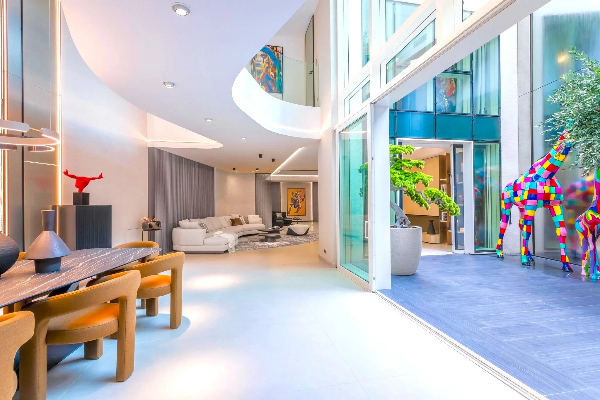 🇲🇨 Lorenza Von Stein Luxury Real Estate Monaco Presents Villa A in Monaco - Designed by Star Architect Jean Pierre Lott 
Read more online at our digital magazine:
https://www.clubvivanova.com/news-highlights/lorenza-von-stein-presents-villa-a-in-m