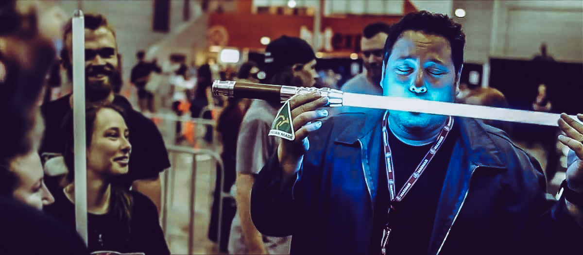 American actor Greg Grunberg of Heroes and Star Wars fame being presented with a Saberdyne Industries Spitfire class saber at Brisbane Supanova 2016.