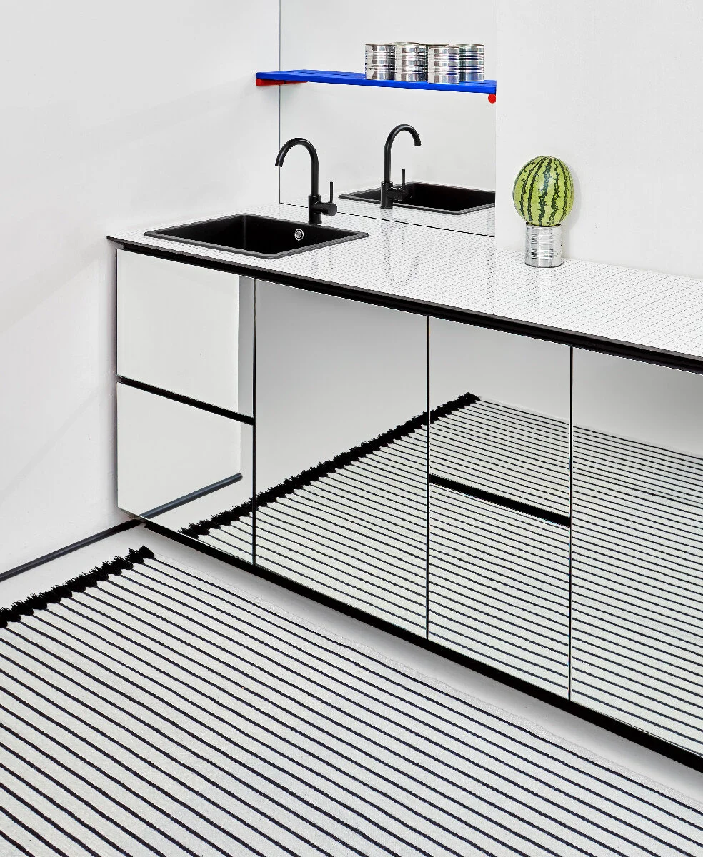 RIB-FINE-grey-black_spiegel-300.jpg