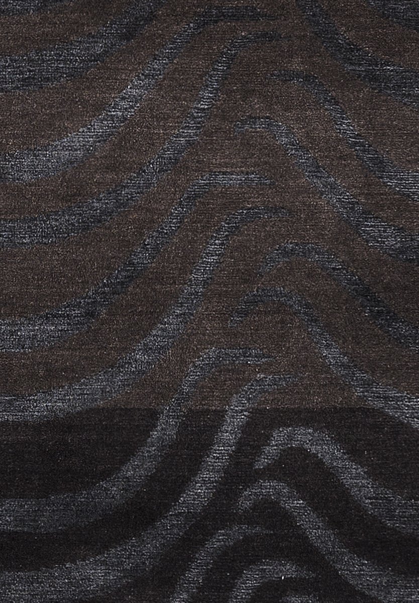 Tiger-Curtain-Black-Detail.jpg