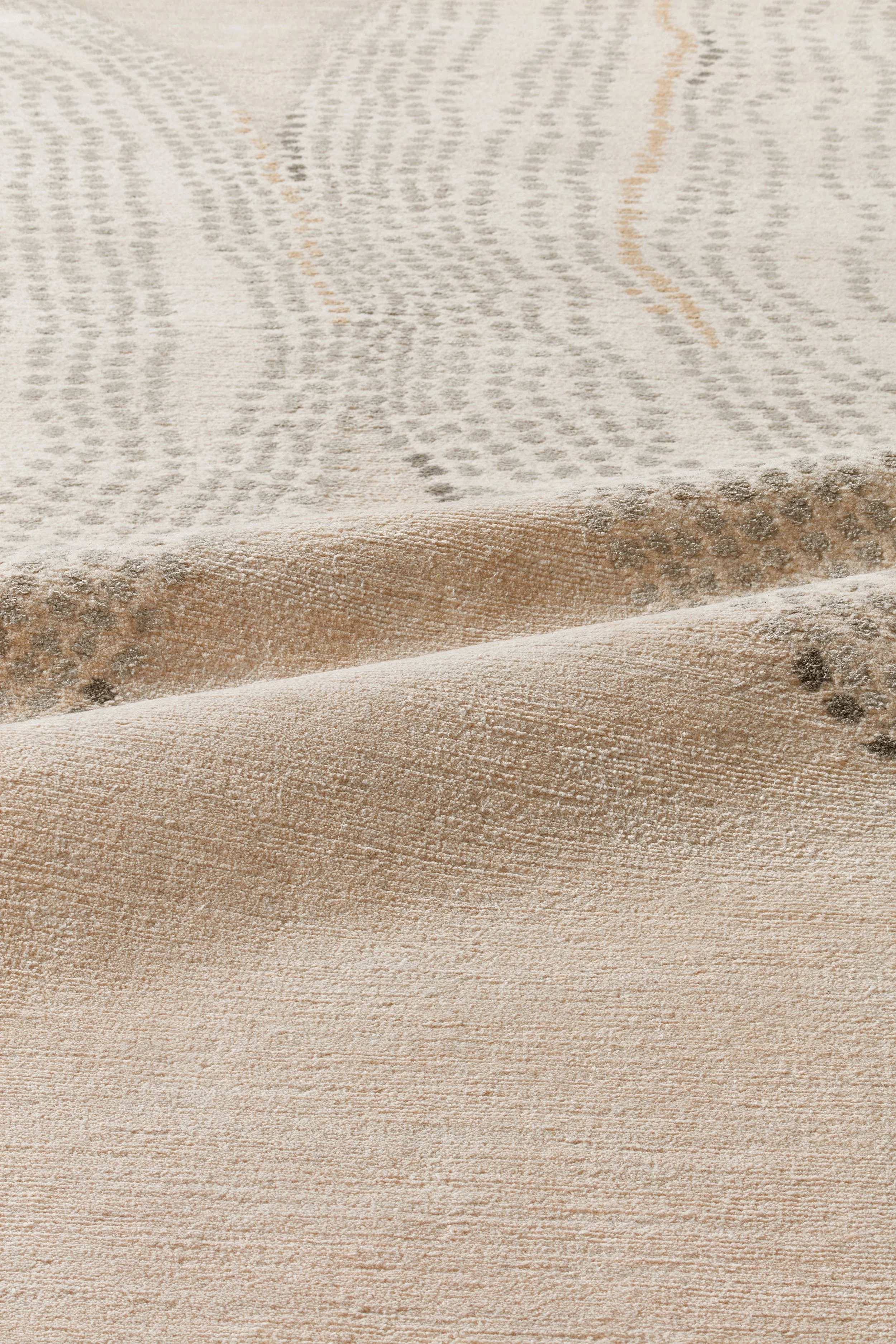 Inko Dots Detail 1_300.jpg