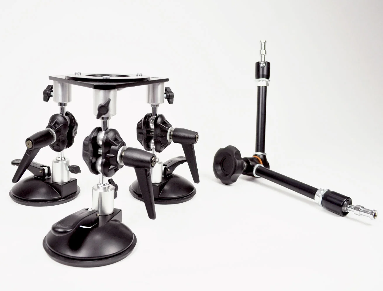 Hague SM300 Triple Suction Mount Camera Kit For Cars — Hague Camera