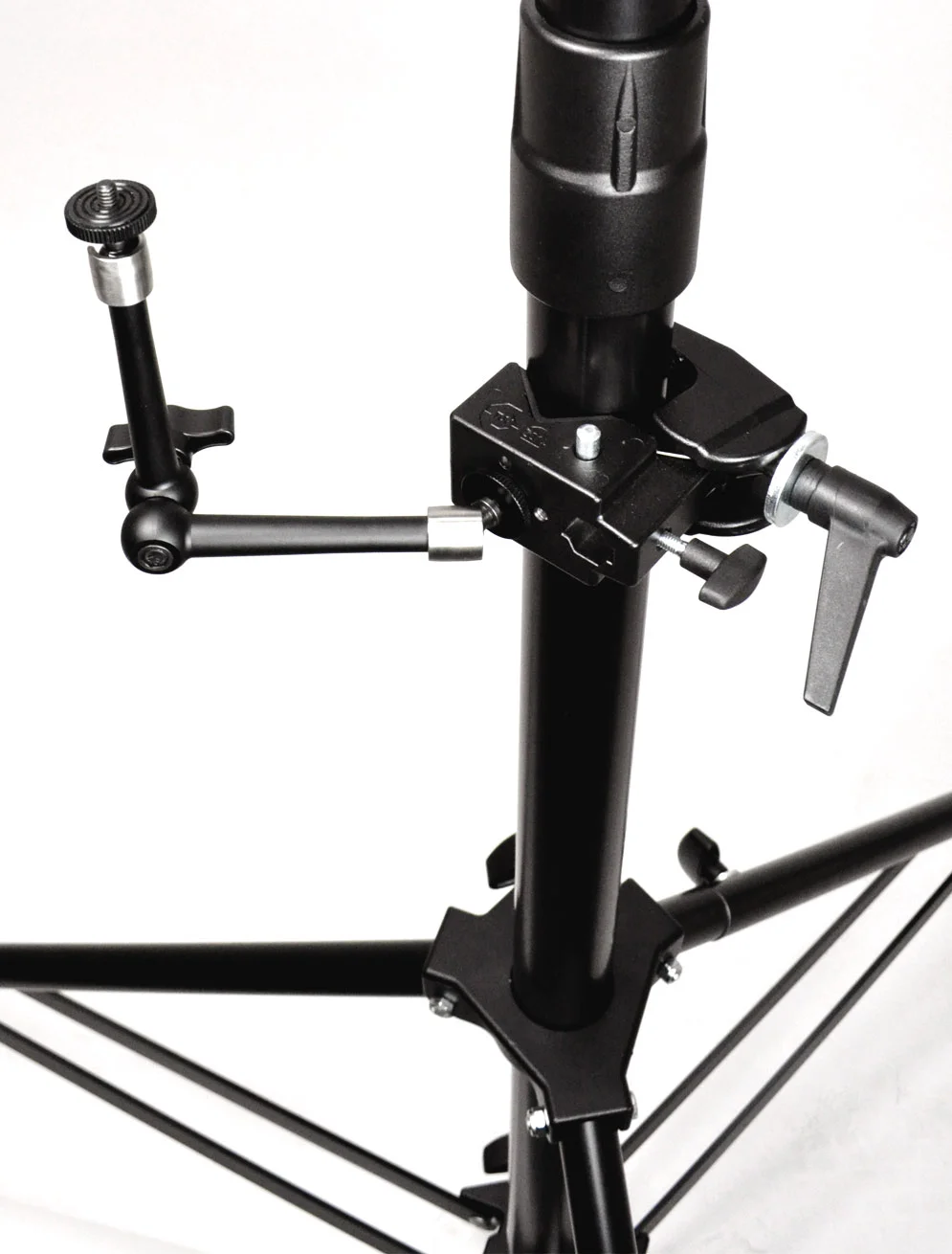Articulating-Arm-Mount-with-Clamp-10.jpg