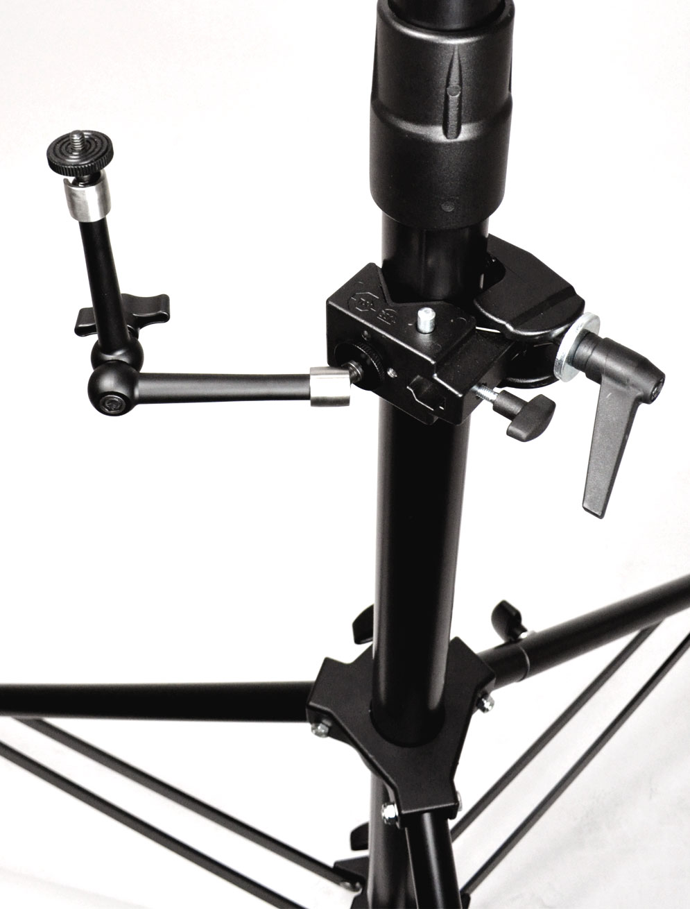Articulating-Arm-Mount-with-Clamp-10.jpg