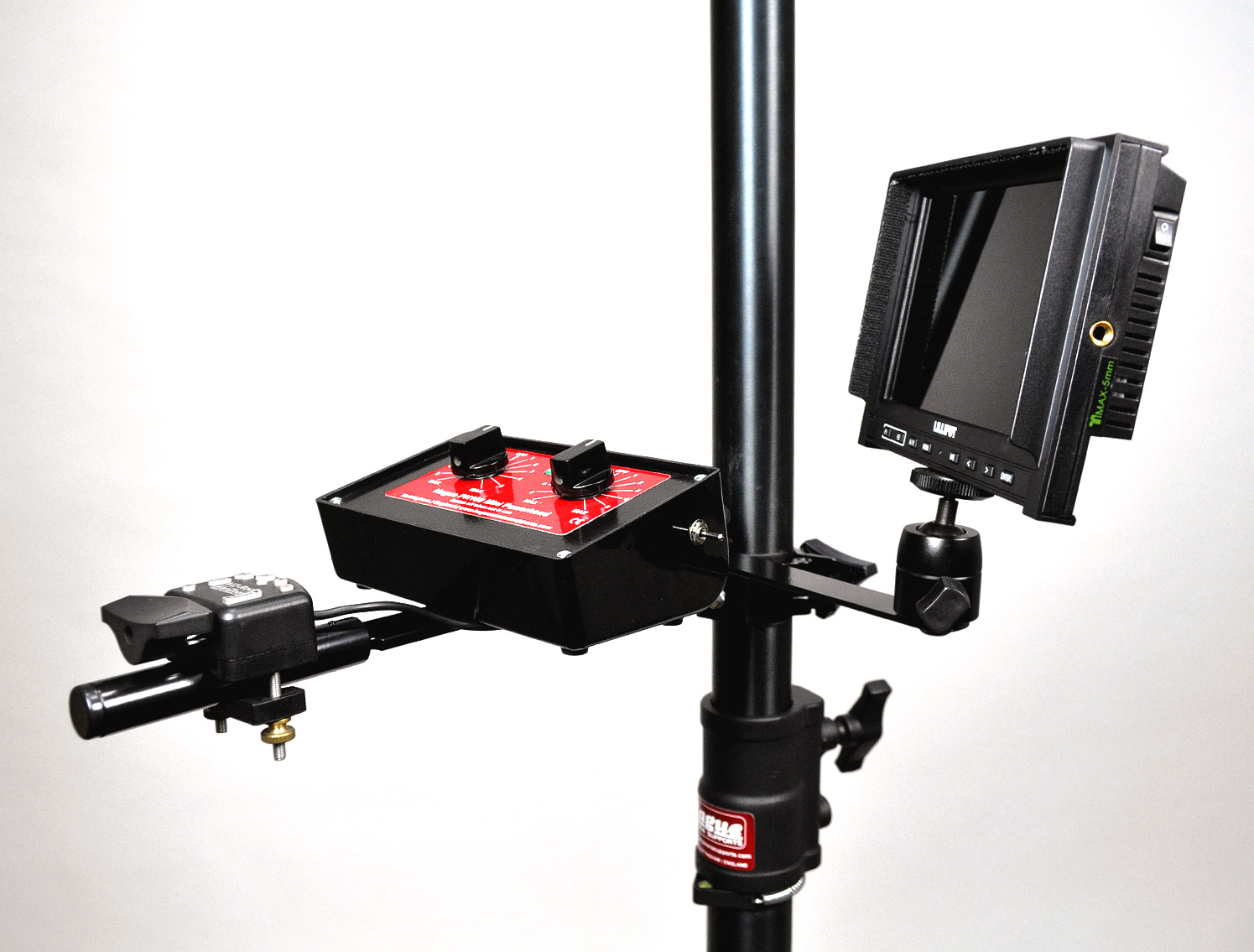Hague-Aerial-Mast-Pole-Clamp-with-Monitor-Mount-and-Remote-Control-Powerhead-Control-Box-Bracket-2.jpg