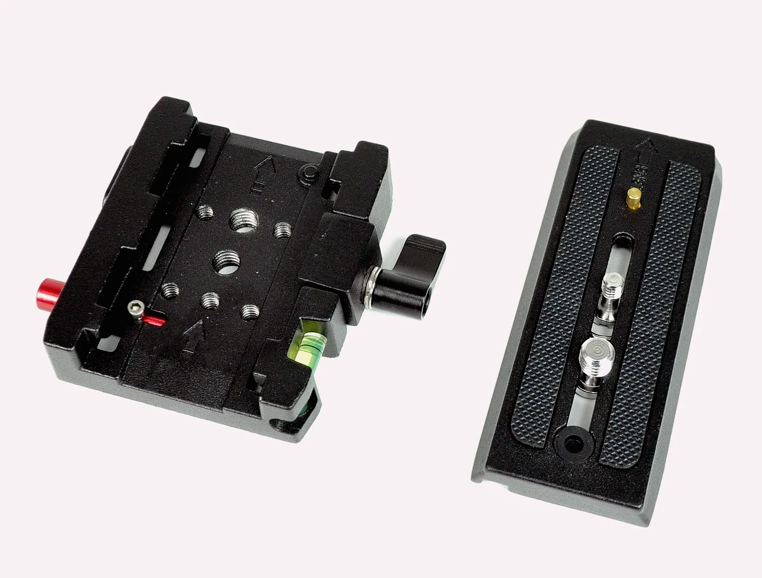 Hague-H577-Quick-Release-Adaptor-Compatible-with-Manfrotto-577-Camera-Plate-and-Similar-4.jpg