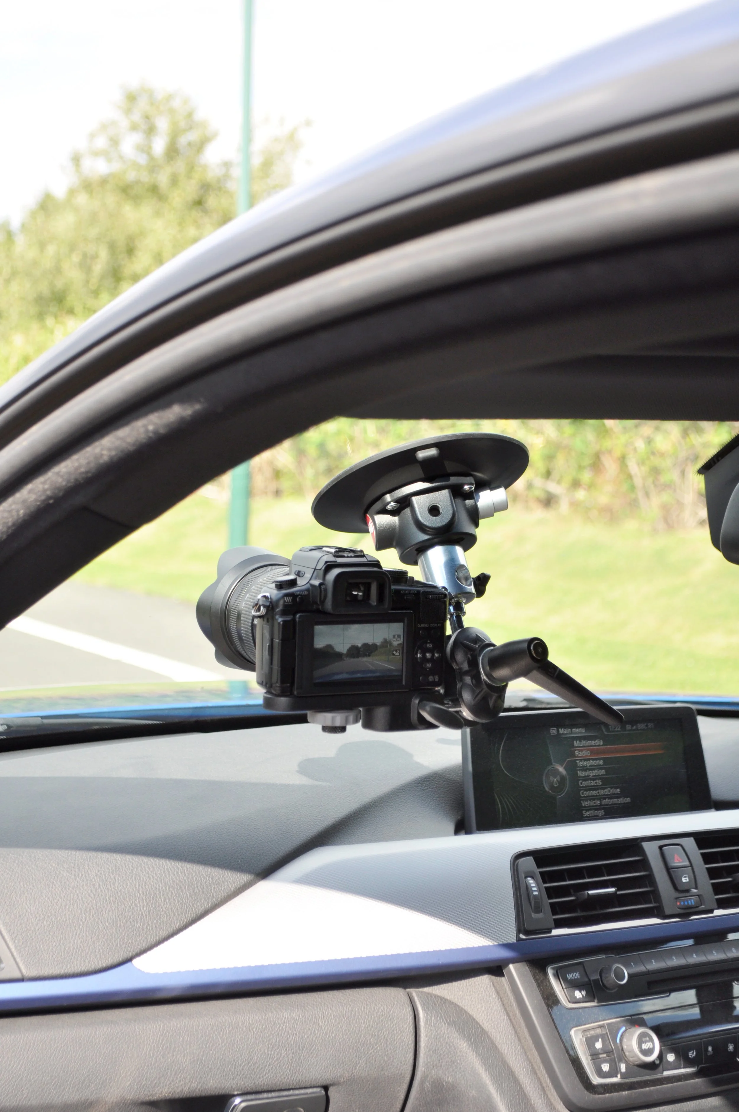 Hague-SM1-Car-Suction-Mount-23.jpg