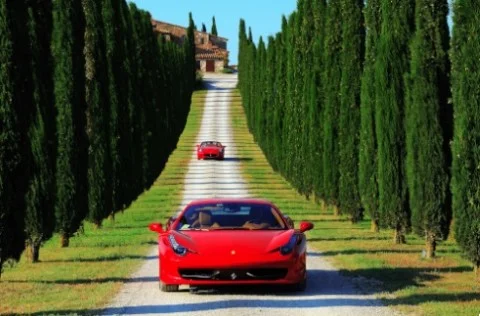 Ferrari_tour_chianti-480x316.jpg