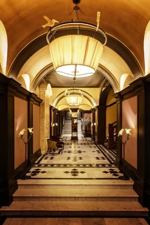 Loscar entrance.jpg