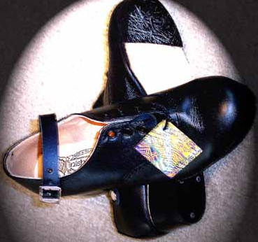 Inishfree Hardshoes $96.00 By Rutherford Shoe's **Check Sizing Chart** Good for Beginners