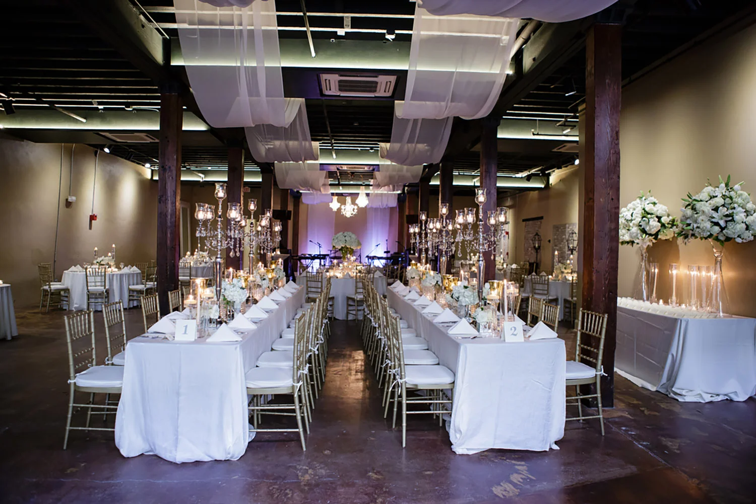 sapphireevents.com | Greer G Photography | Wedding at The Chicory | New Orleans Wedding Planner and Designer | Sapphire Events