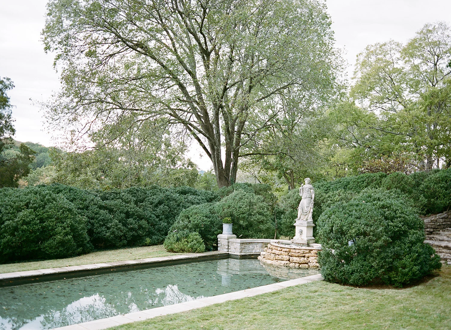 sapphireevents.com | Cheekwood Gardens Wedding Inspiration | Sapphire Events | New Orleans Wedding Planner and Designer | Archetype Studios