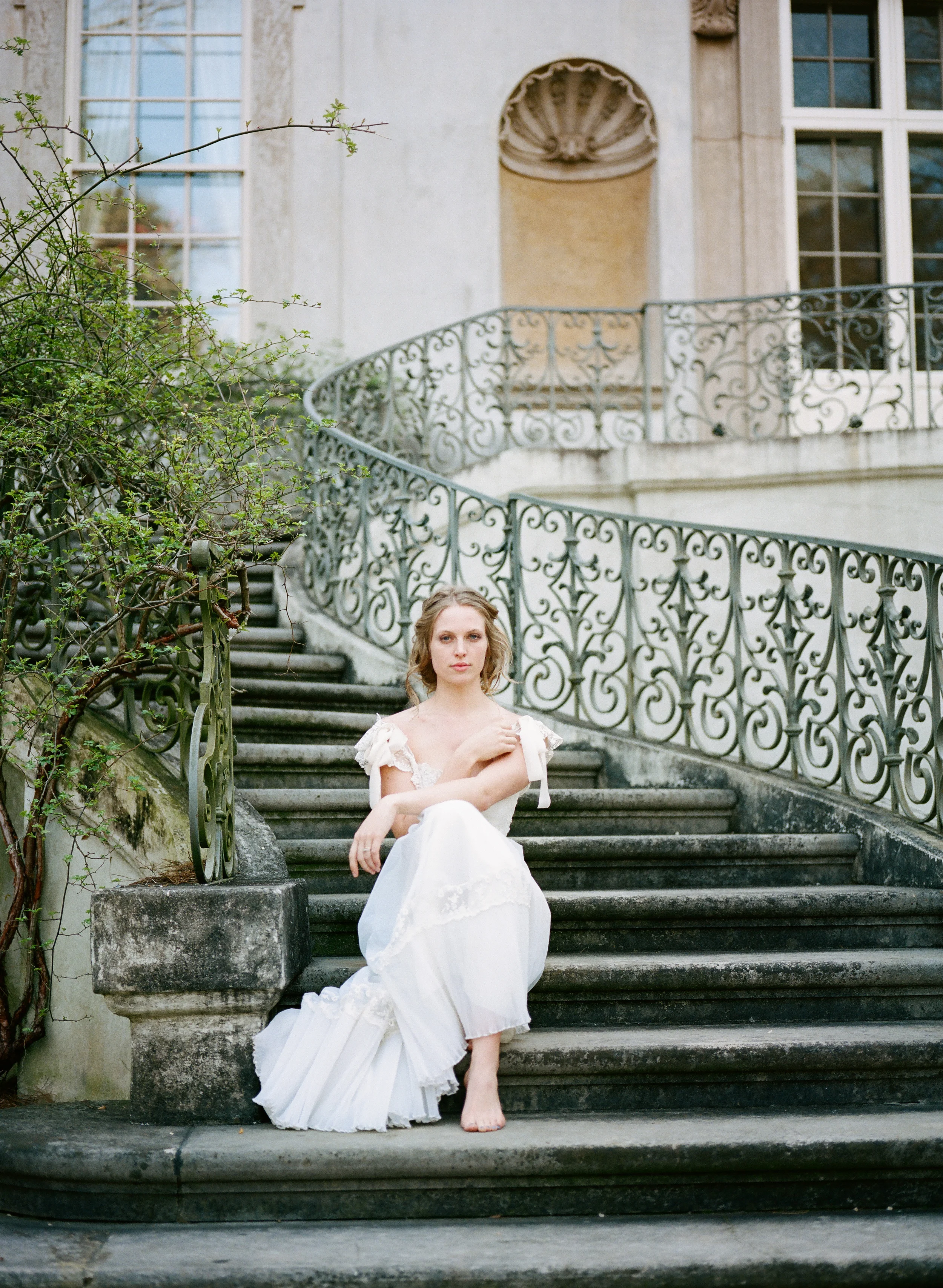 sapphireevents.com | Sapphire Events New Orleans | Luxury Wedding Planning and Design in Louisiana | The Swan House Weddings | Archetype Studio Inc | Gertie Mae's Floral Design