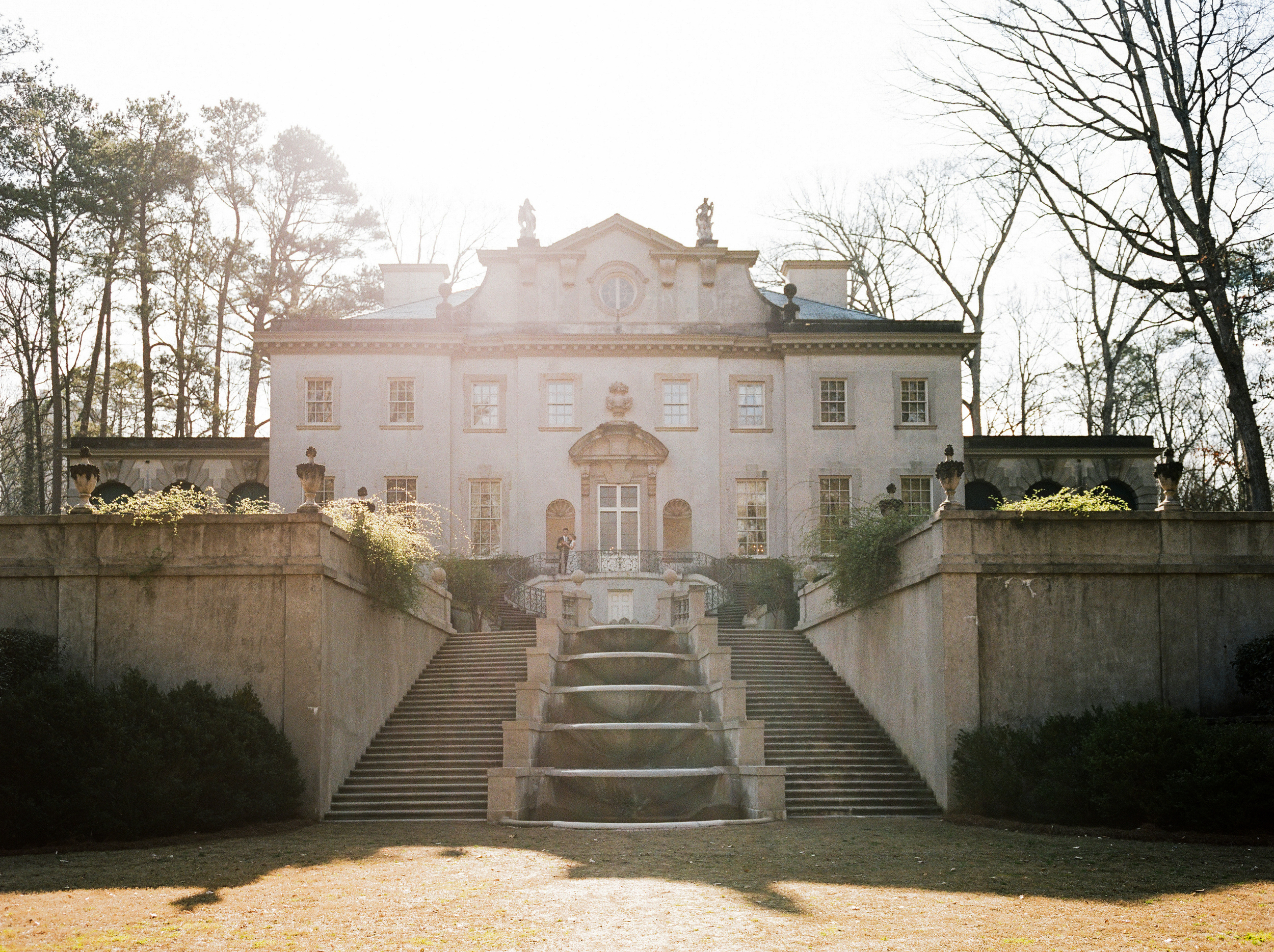 sapphireevents.com | Sapphire Events New Orleans | Luxury Wedding Planning and Design in Louisiana | The Swan House Weddings | Archetype Studio Inc | Gertie Mae's Floral Design