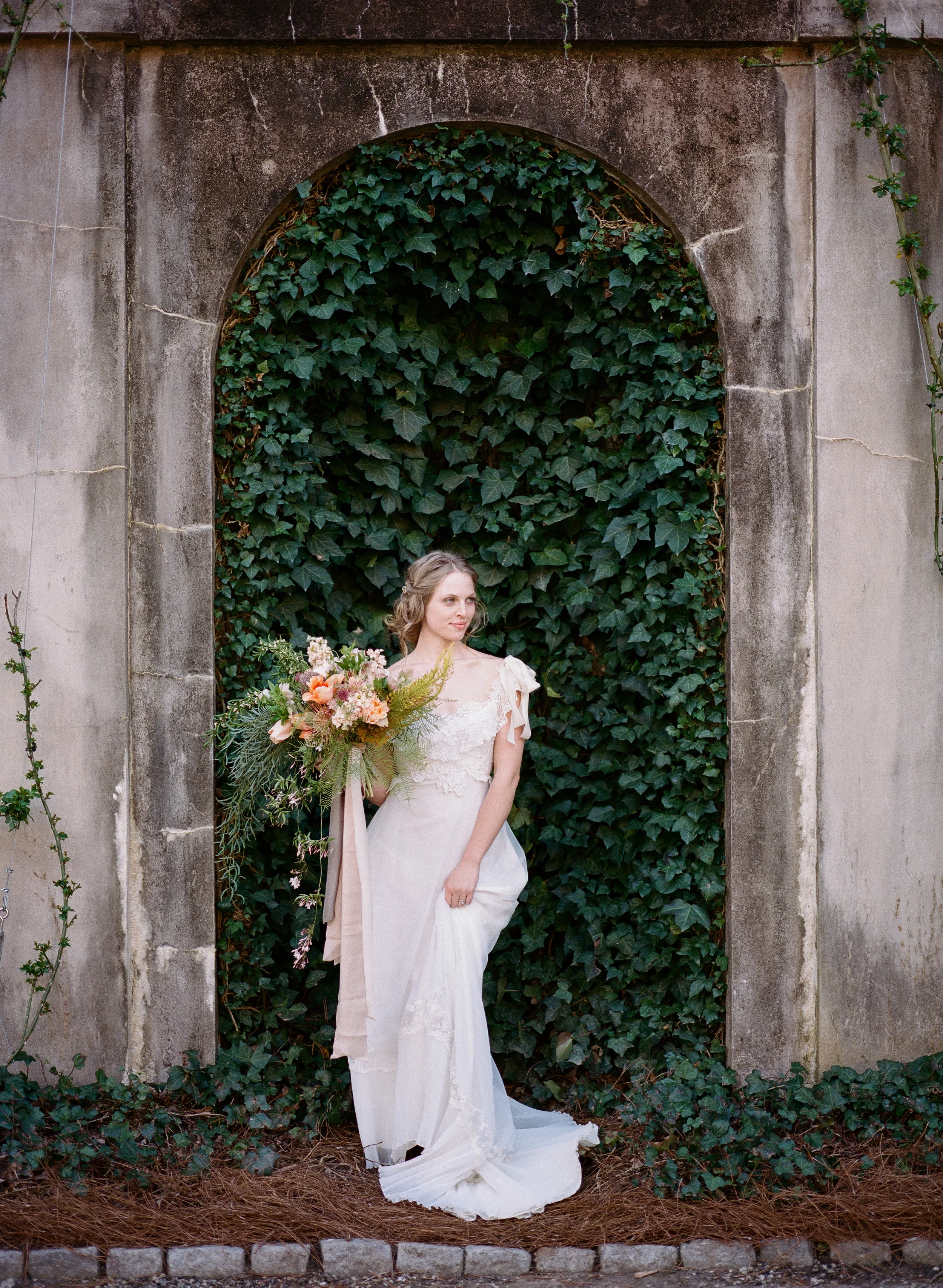 sapphireevents.com | Sapphire Events New Orleans | Luxury Wedding Planning and Design in Louisiana | The Swan House Weddings | Archetype Studio Inc | Gertie Mae's Floral Design