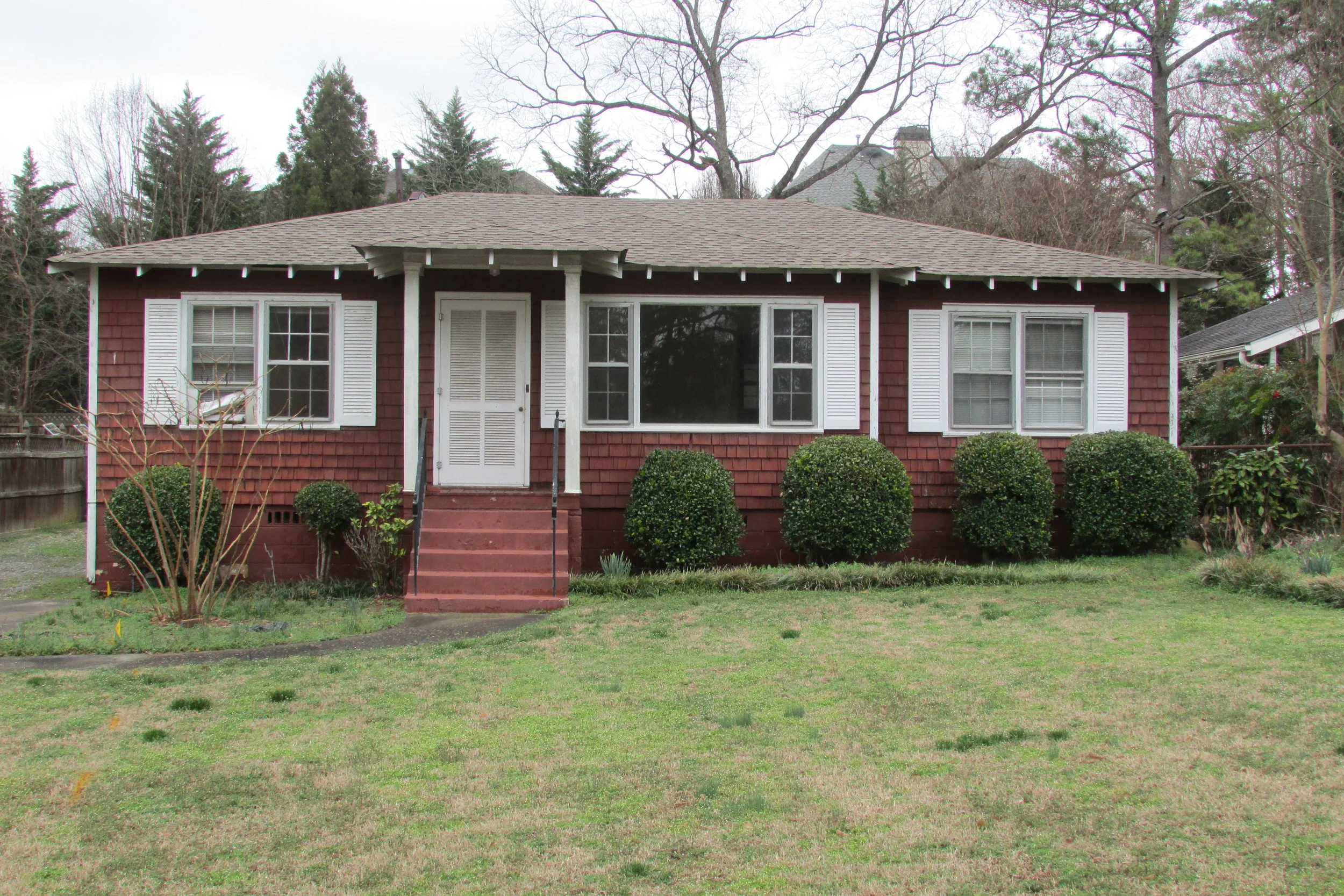 1803 Beacon Hill Blvd 