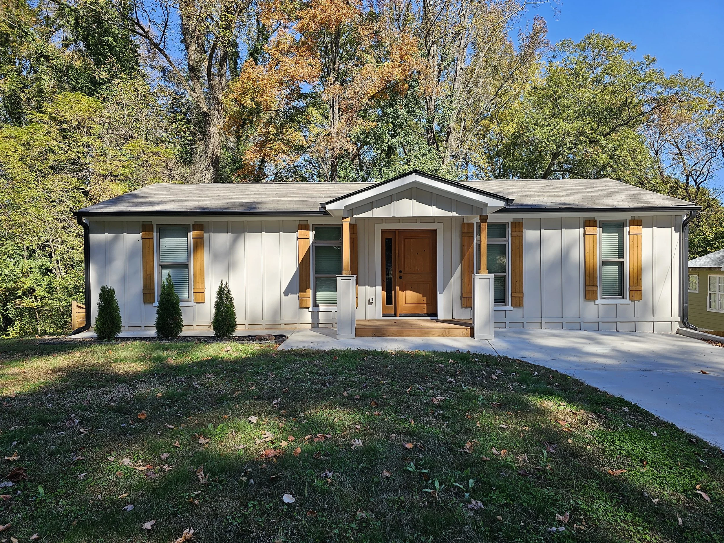 185 Glenrose Circle
