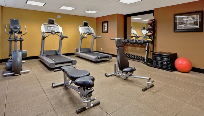 Hotel Workout with 2 Dumbbells