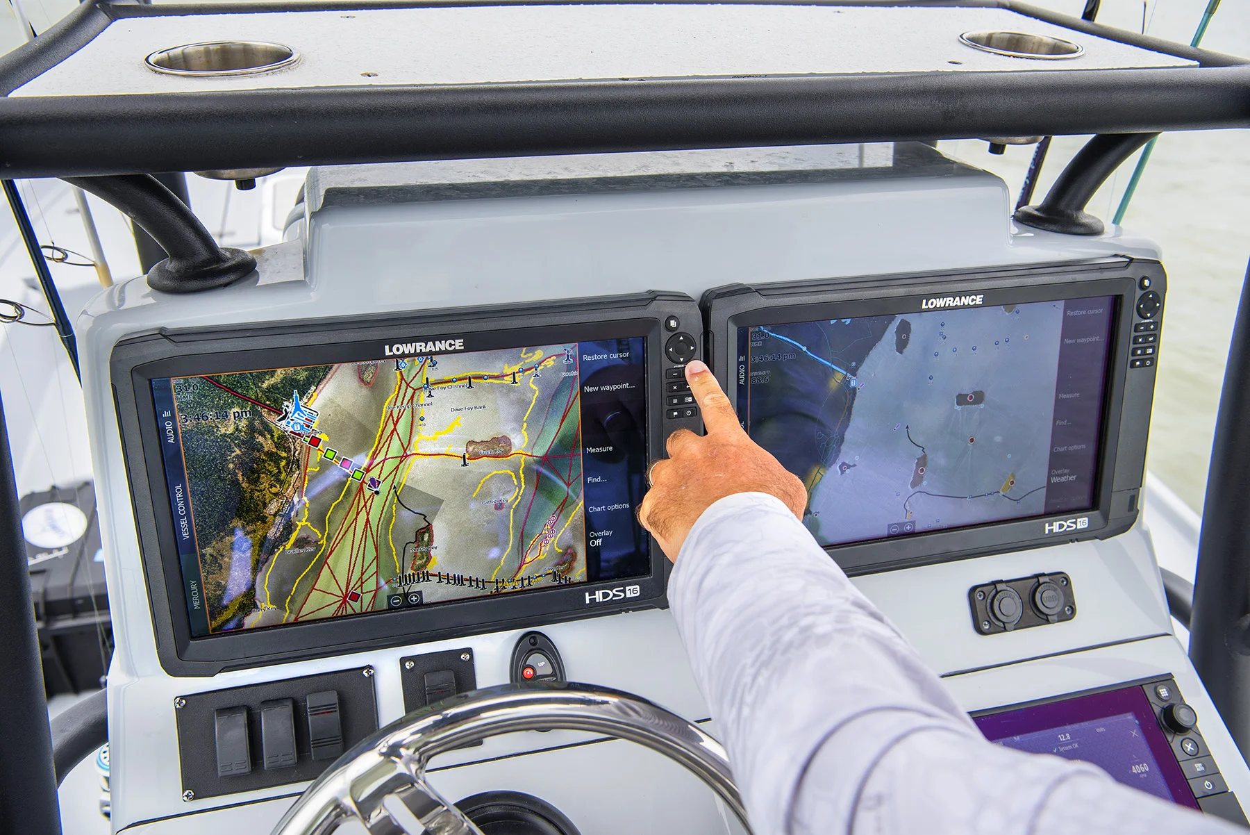 Florida Marine Tracks on the left, preloaded Lowrance on the right.