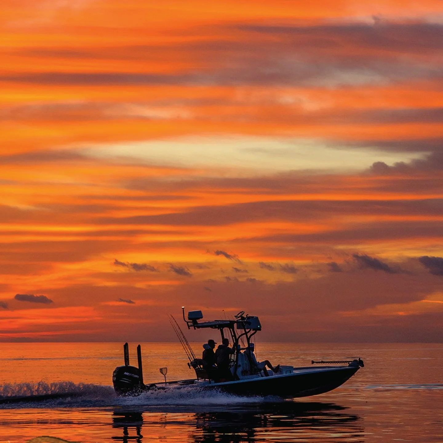 🚨🏝️ For just 48 more hours, enjoy up to 40% off your next @hawkscayresort escape!
The Cyber Sale ends December 8, so now&rsquo;s the time to secure your stay in the heart of the Florida Keys.
 
Whether it&rsquo;s lagoon lounging, reef adventures, m
