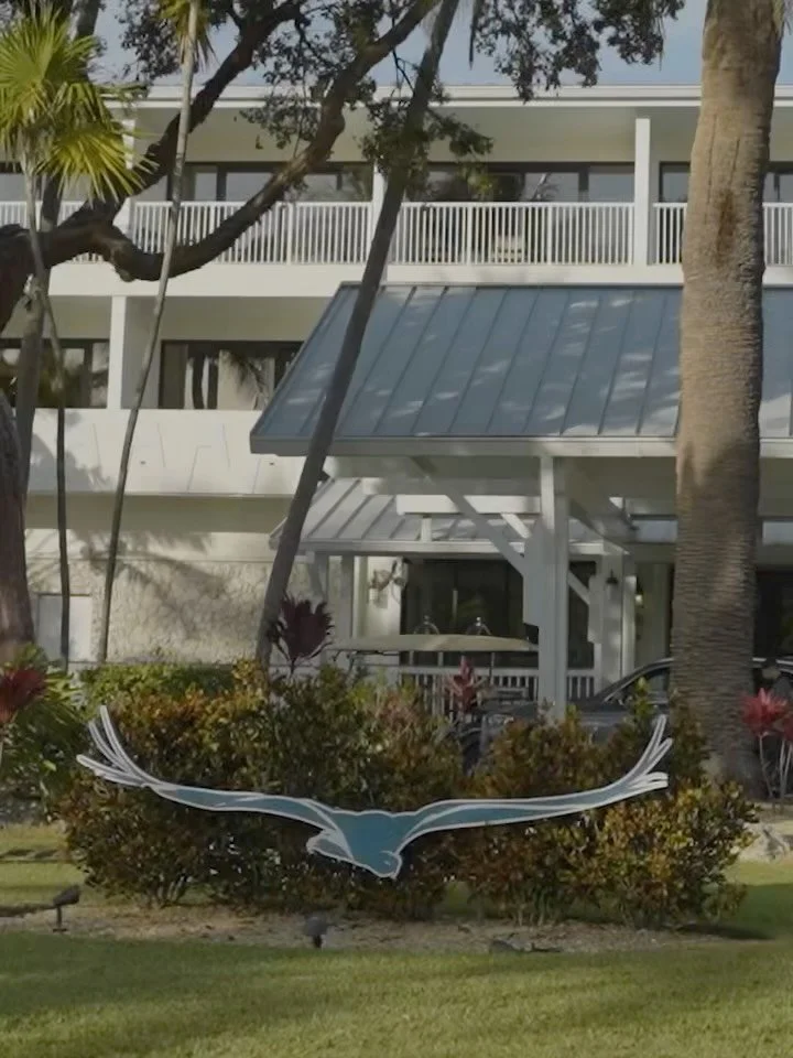 Sun Up to Sundown at @hawkscayresort 👇
Turn up the sunshine with their SPF 50 offer! Enjoy up to 20% off your stay plus a $50 nightly resort credit to make every moment more rewarding 🏷️
 
With five pools, a saltwater lagoon, world-class fishing an