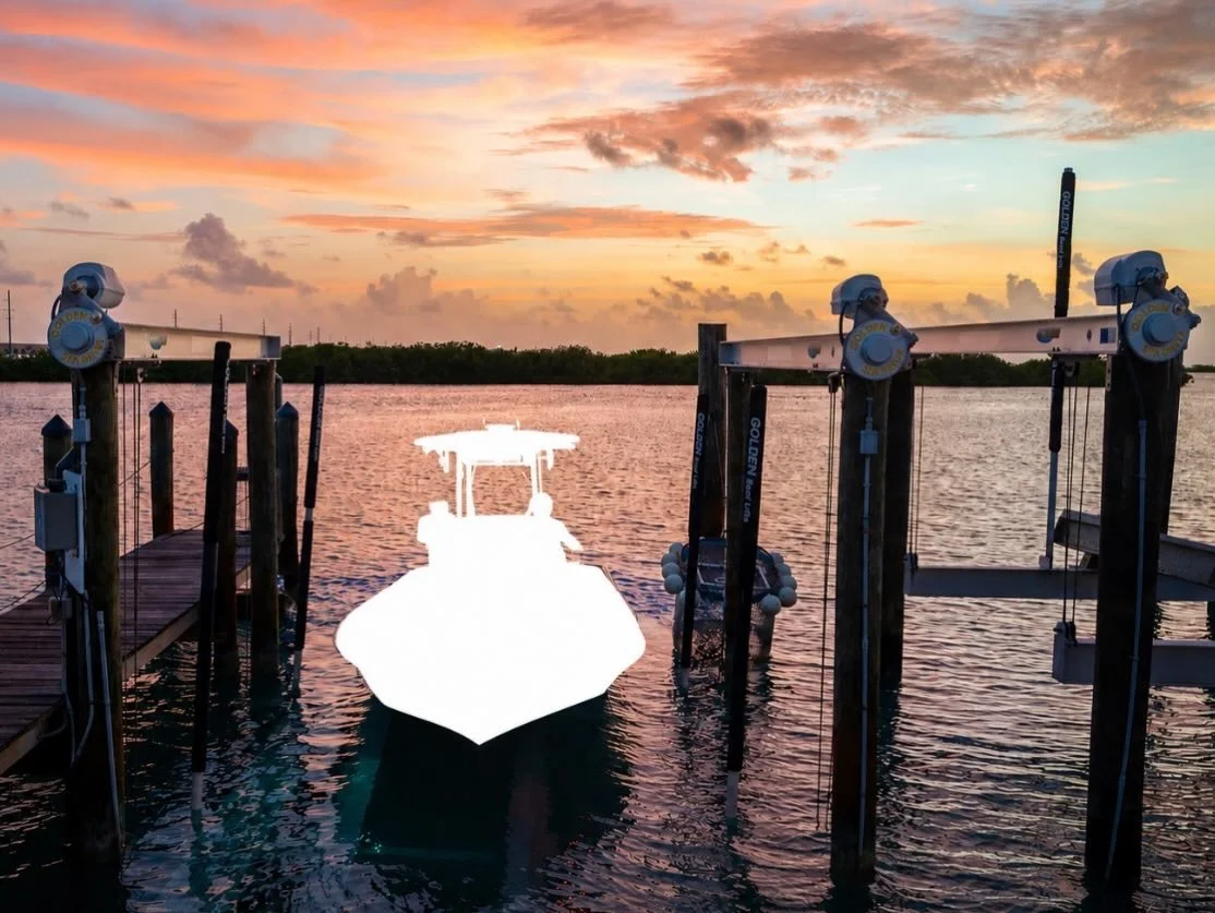 Imagine your boat here. ⚓️
Center console, bay boat, catamaran, offshore machine, or your dream build still on the horizon &hellip; @goldenboatlifts are engineered to handle virtually any boat, any size, with the strength, reliability, and craftsmans