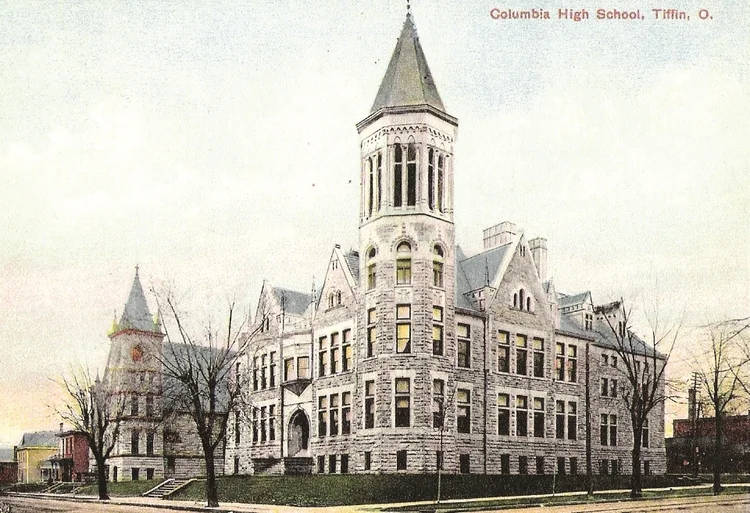 East Tower LLC announces Open House & Exhibition - November 14/15