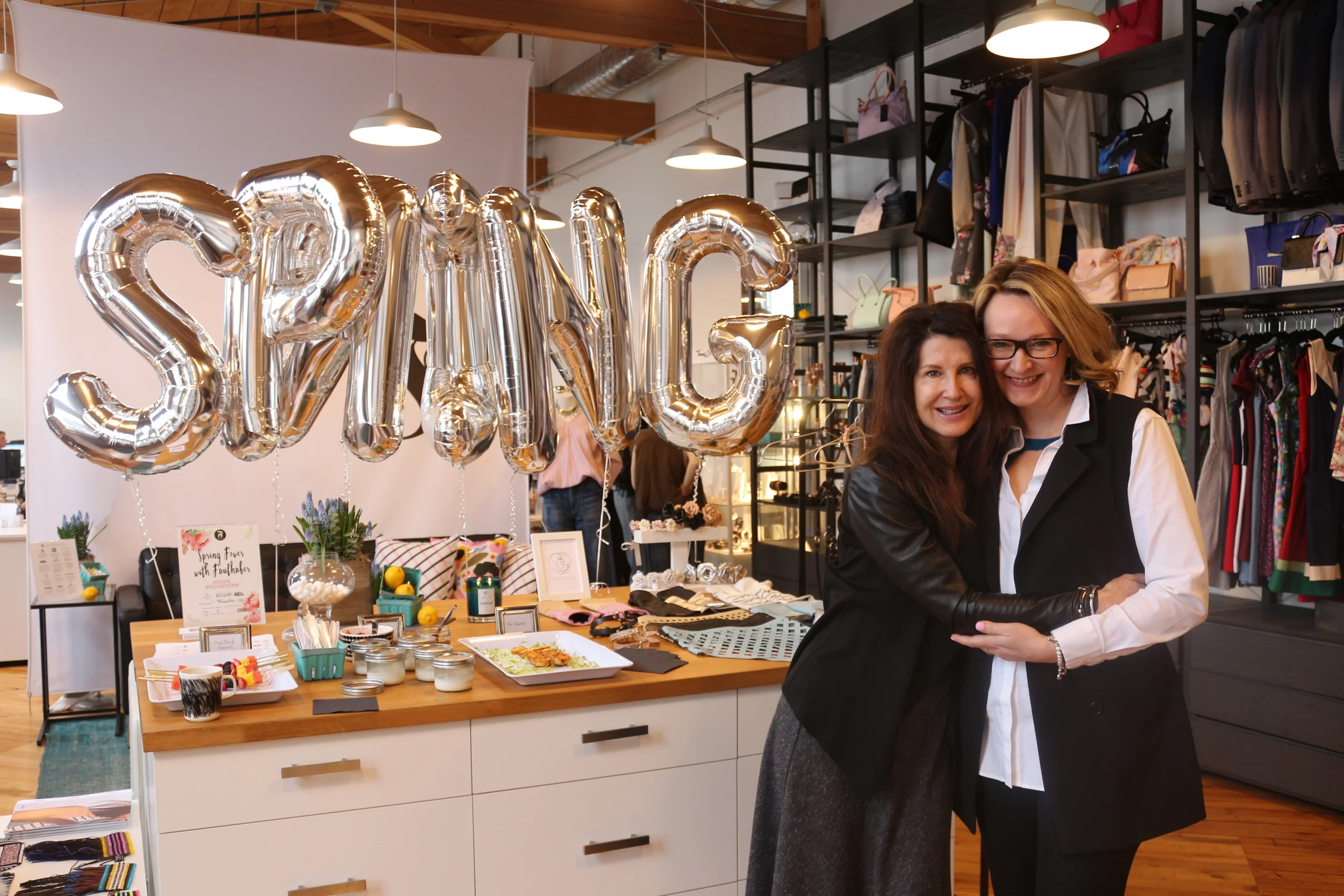 Kelly Deirdre from Globe & Mail (left)/ Christine Faulhaber (right)