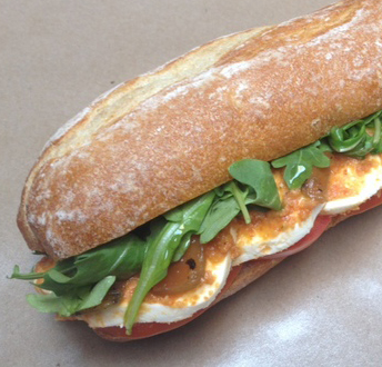 Linguica Fresh Mozzarella