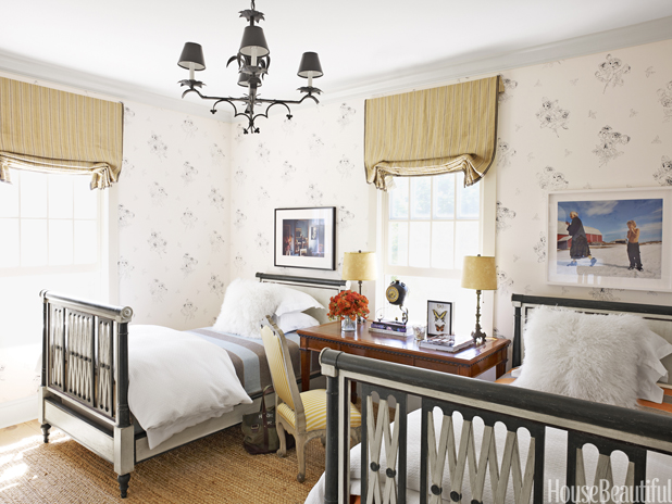  Funky twin beds!