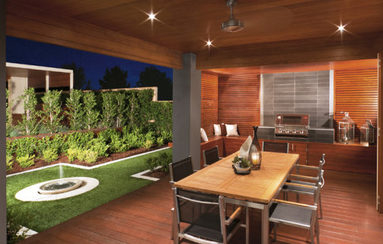 Great outdoor dining space.