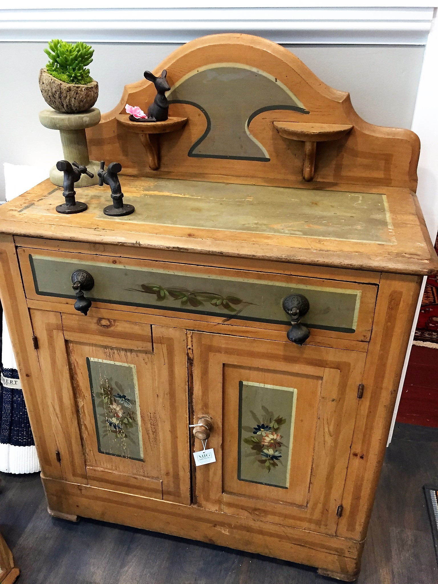 Here is another piece I picked up at an antique show. It most likely dates back to the first half of the last century. A house filled with pieces like this could be overpowering. But one piece as a bedside table can be all you need. 