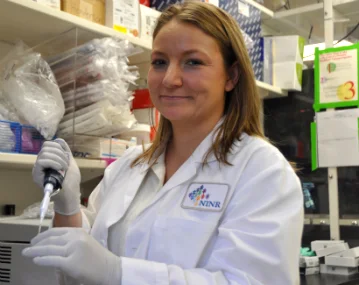 jessica-gill-lab.jpg