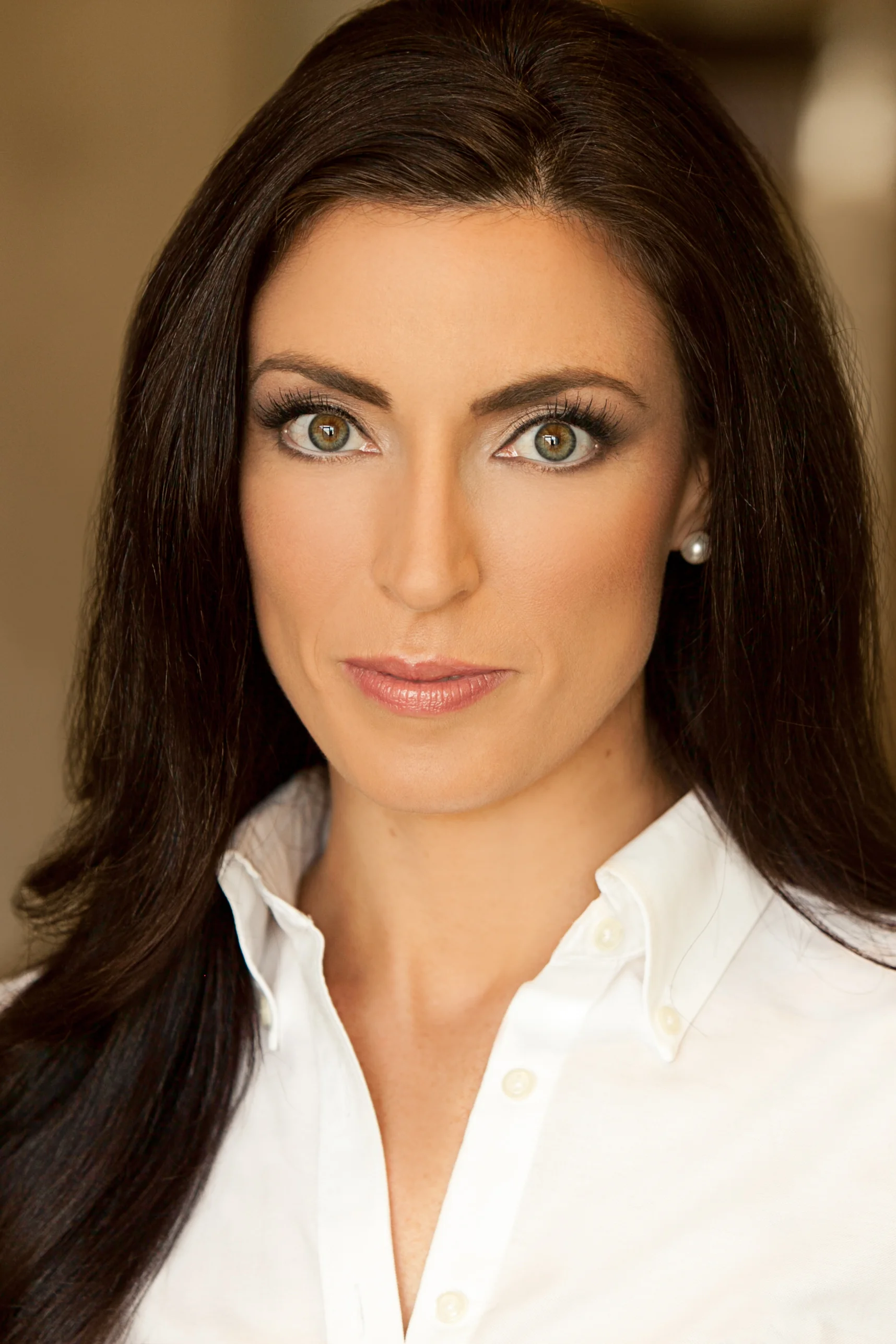 NicoleFisher-4900vertical.jpg