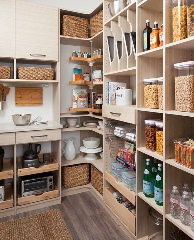 😍😍😍 Who knew pantry organization could give butterflies? Watch out world -- next you might just be inspired to cook ;) 😂😂⁠
.⁠
.⁠
.⁠
#pantryorganization #pantrygoals #placeforeverything #everythinginitsplace #inspiredclosets #inspiredclosetscentr