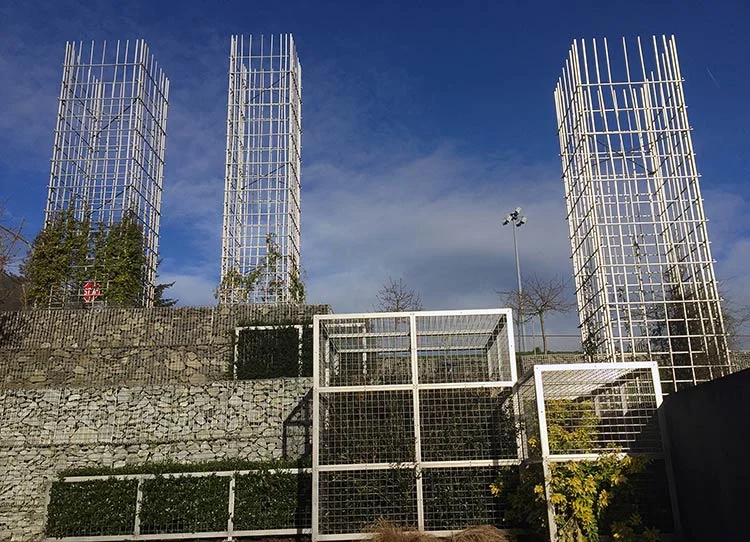 Vine-towers-and-topiary-cages.jpg